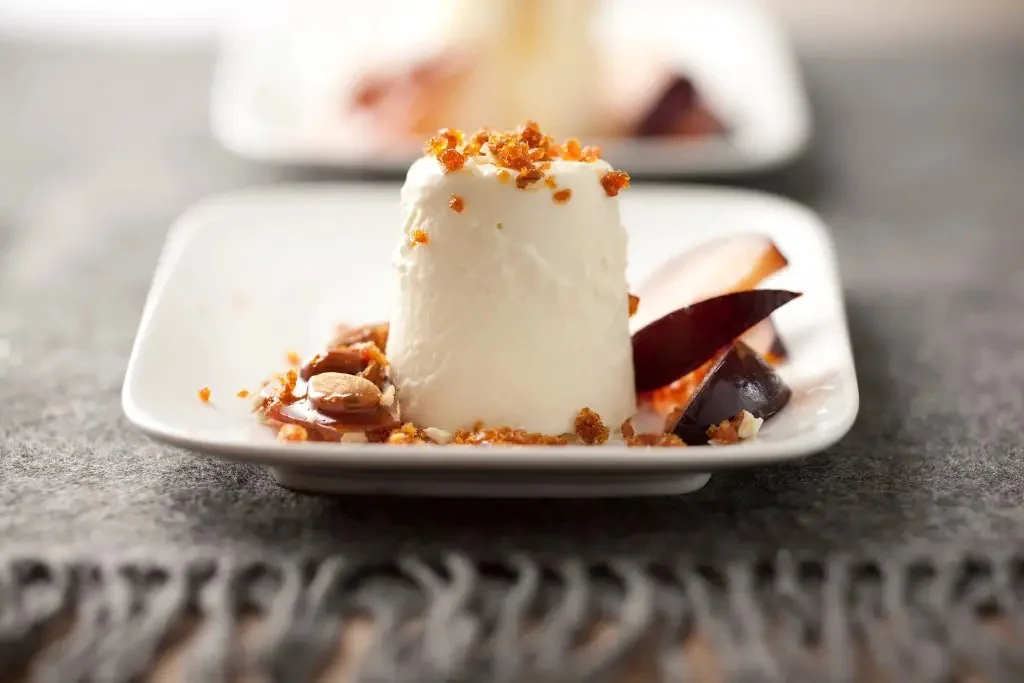 Panna cotta de ciruelas
