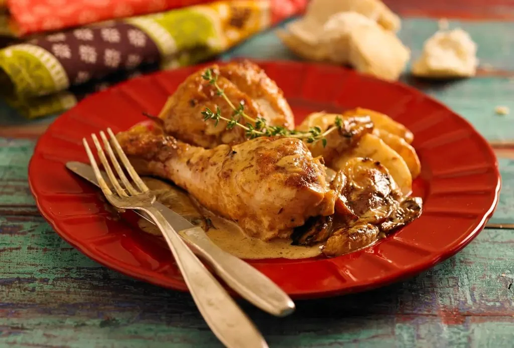 Pollo con manzanas