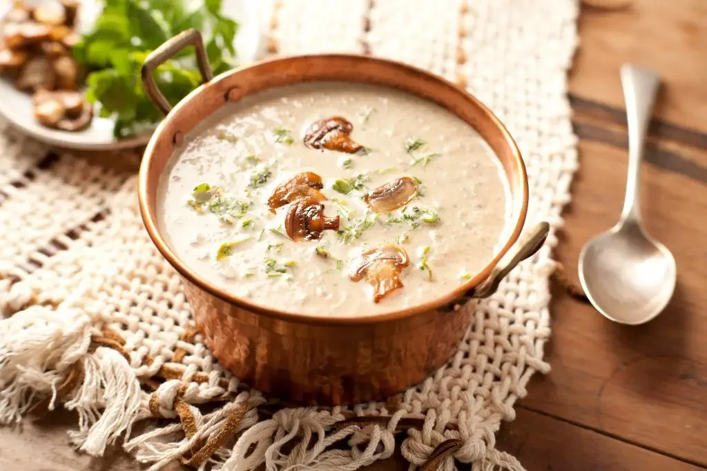 Sopa de champignones