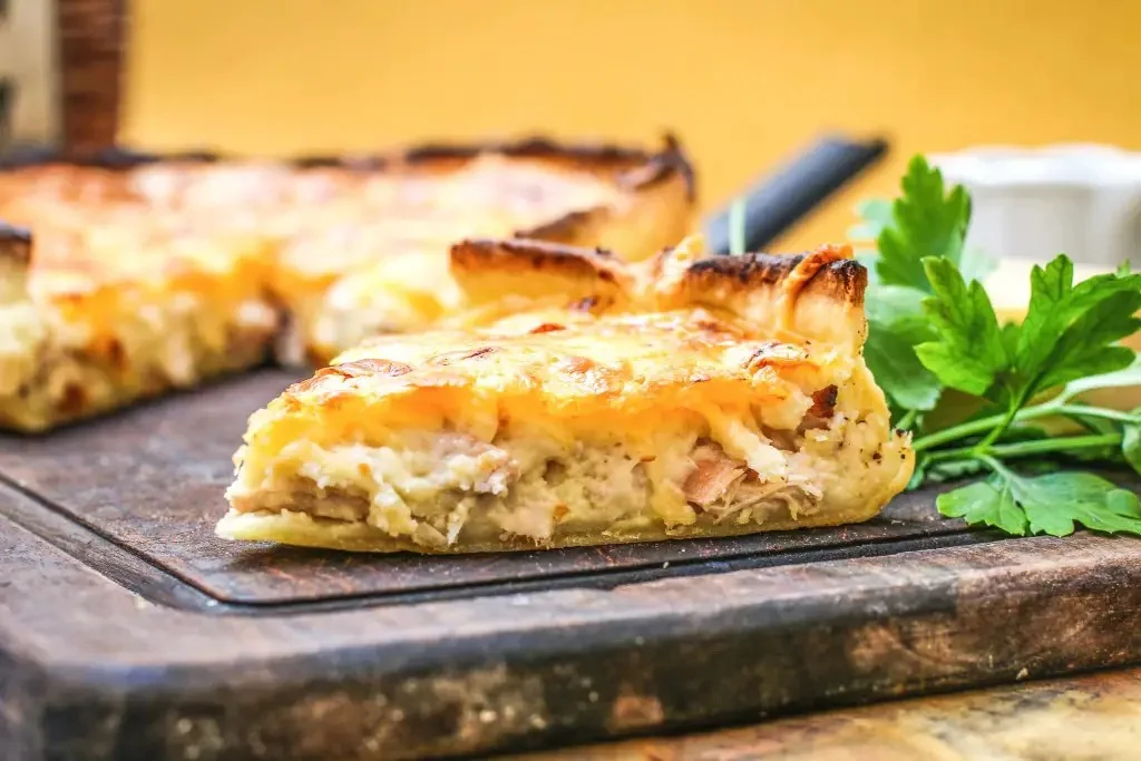 Tarta de pollo cremosa