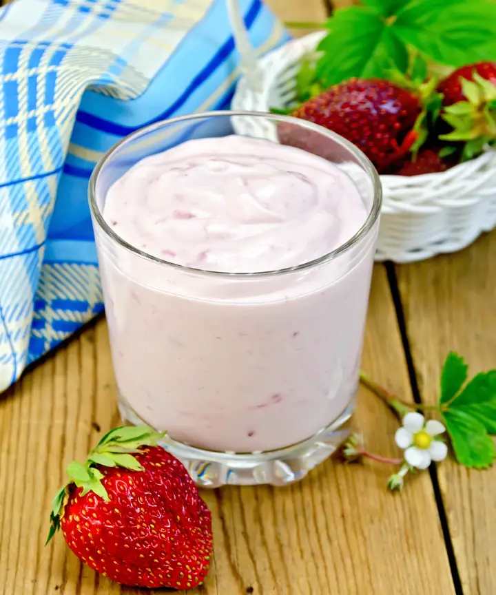 batido de frutilla con yogurt
